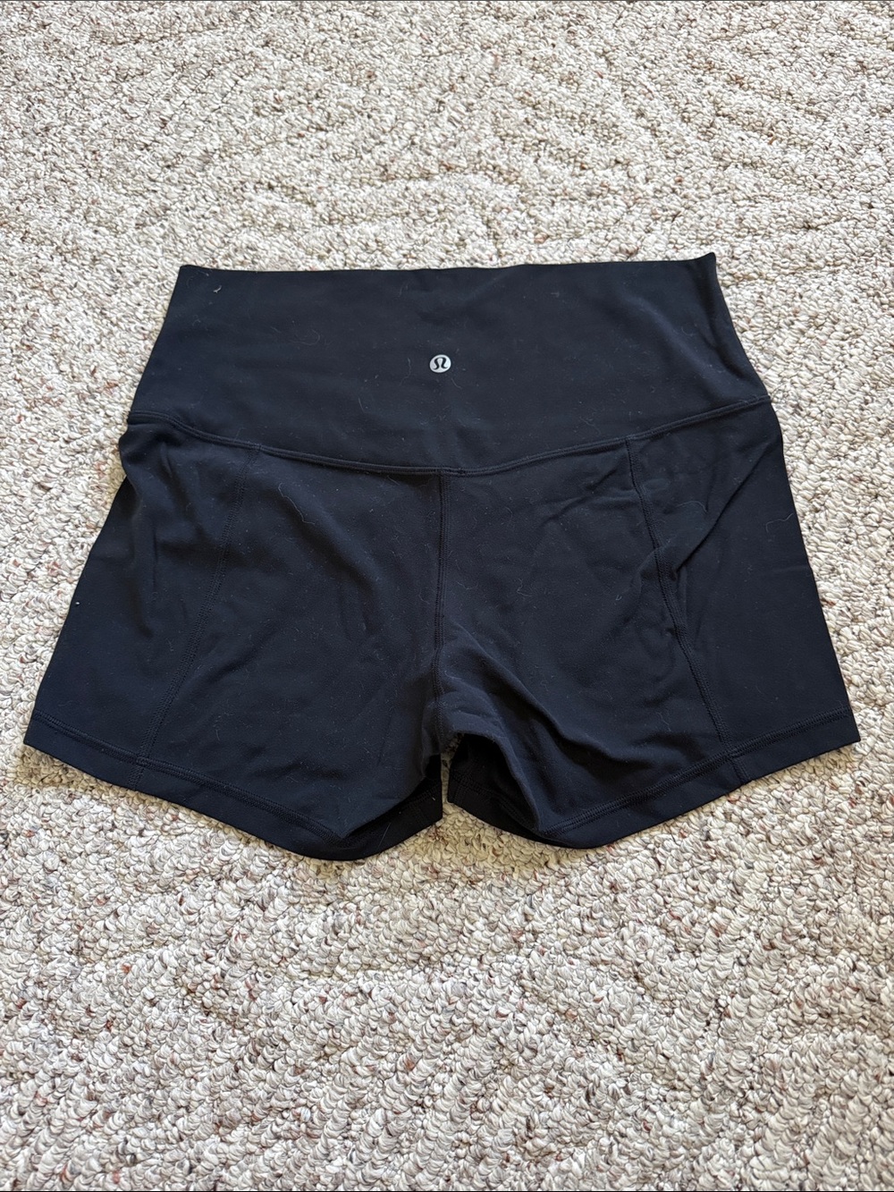 Lululemon HR Align Shorts - Picture 2 of 4